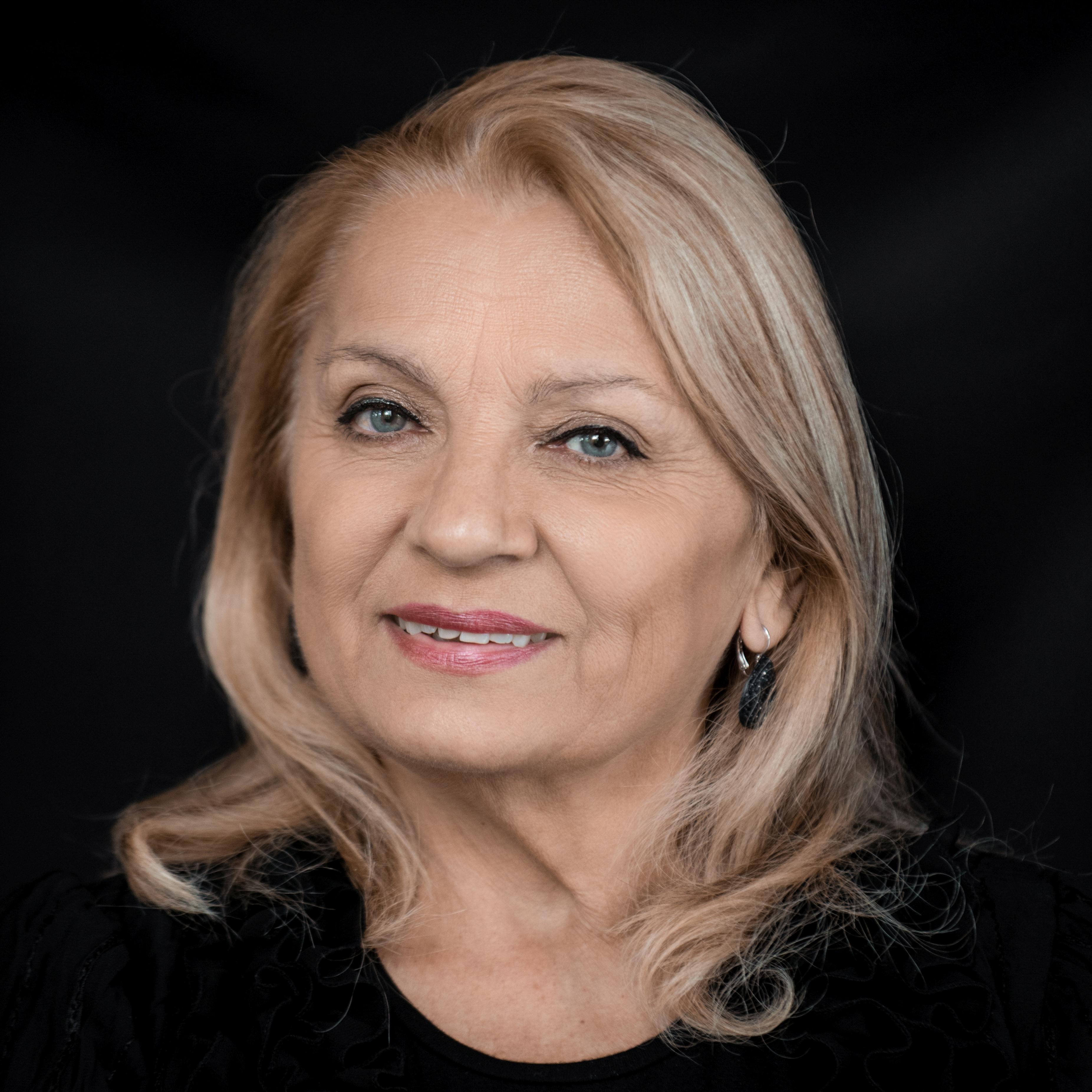 Vajda Júlia
