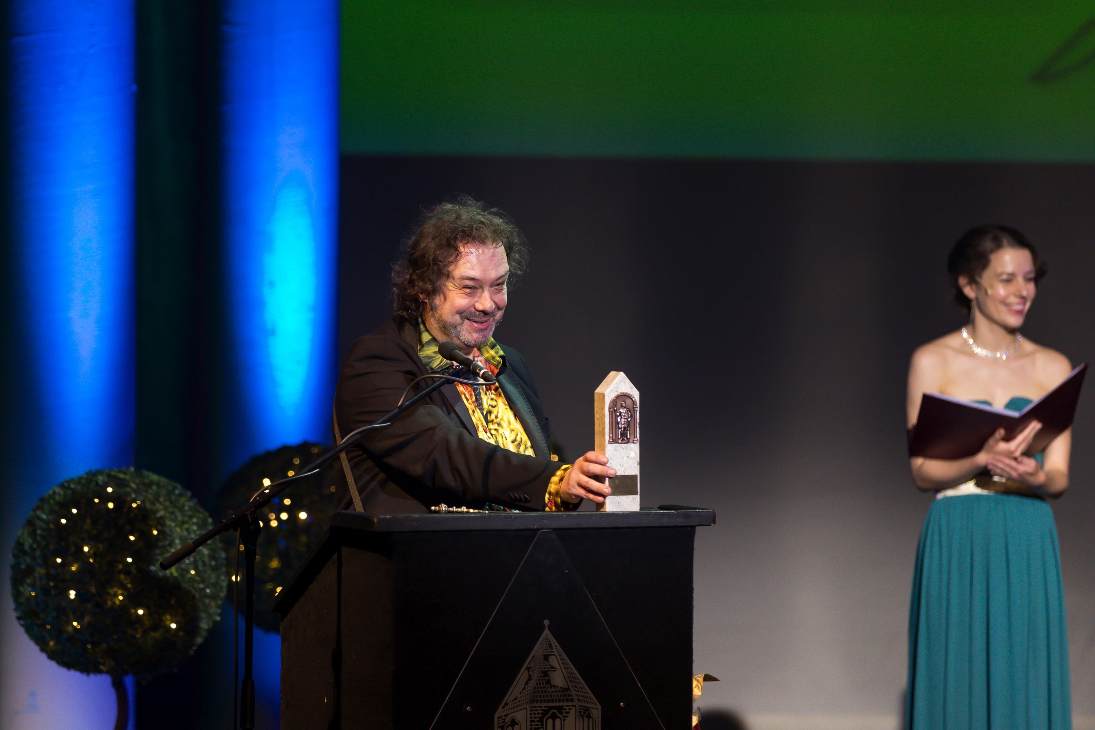 A 2023/2024-es színházi évad Dömötör-díjasai 4 A 2023/2024-es színházi évad Dömötör-díjasai 4