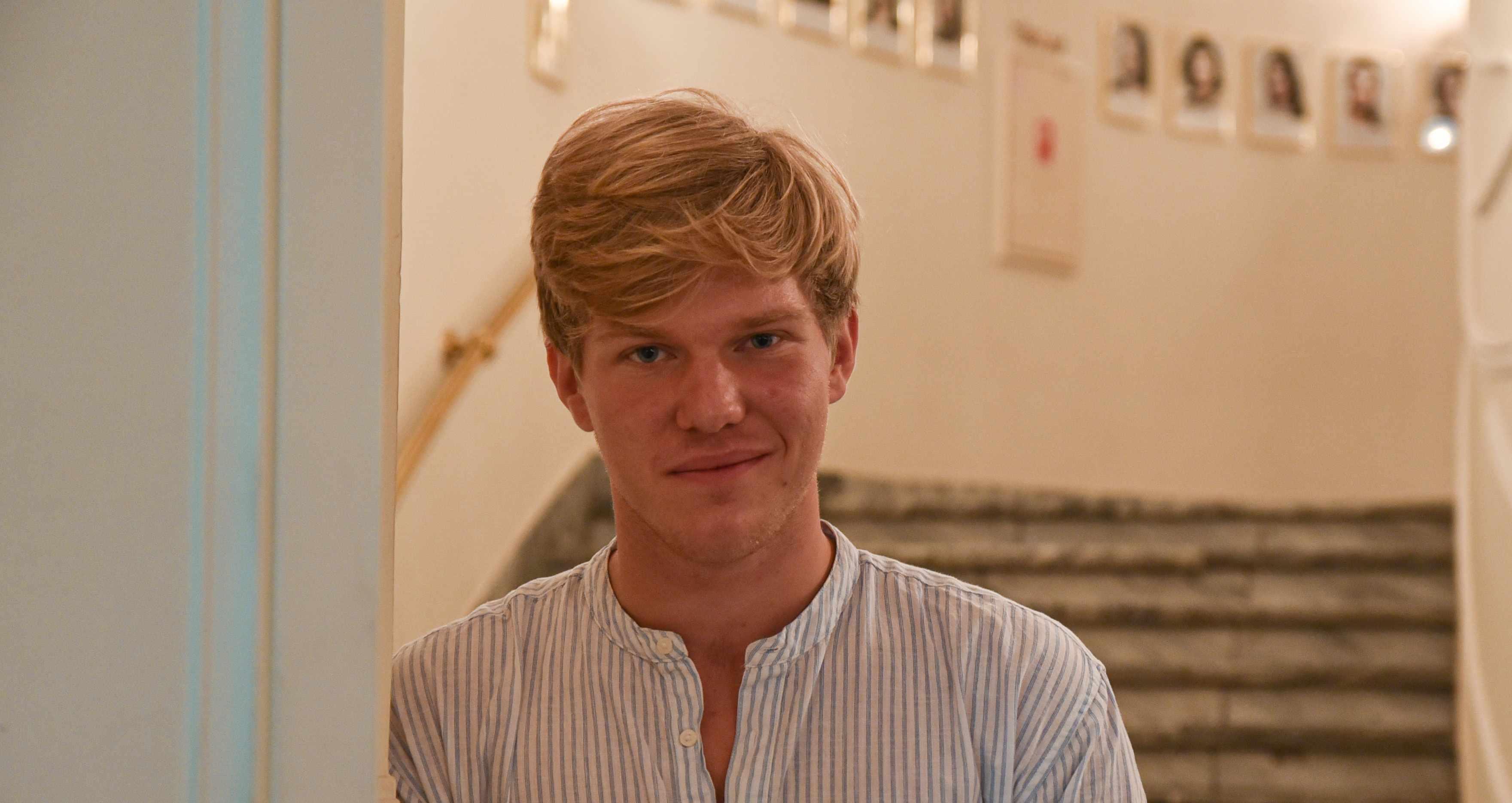 „Bízunk abban, hogy a nézők színházszeretete legalább olyan erős, mint a miénk” – interjú Szaszák Zsolttal hír képe „Bízunk abban, hogy a nézők színházszeretete legalább olyan erős, mint a miénk” – interjú Szaszák Zsolttal hír képe