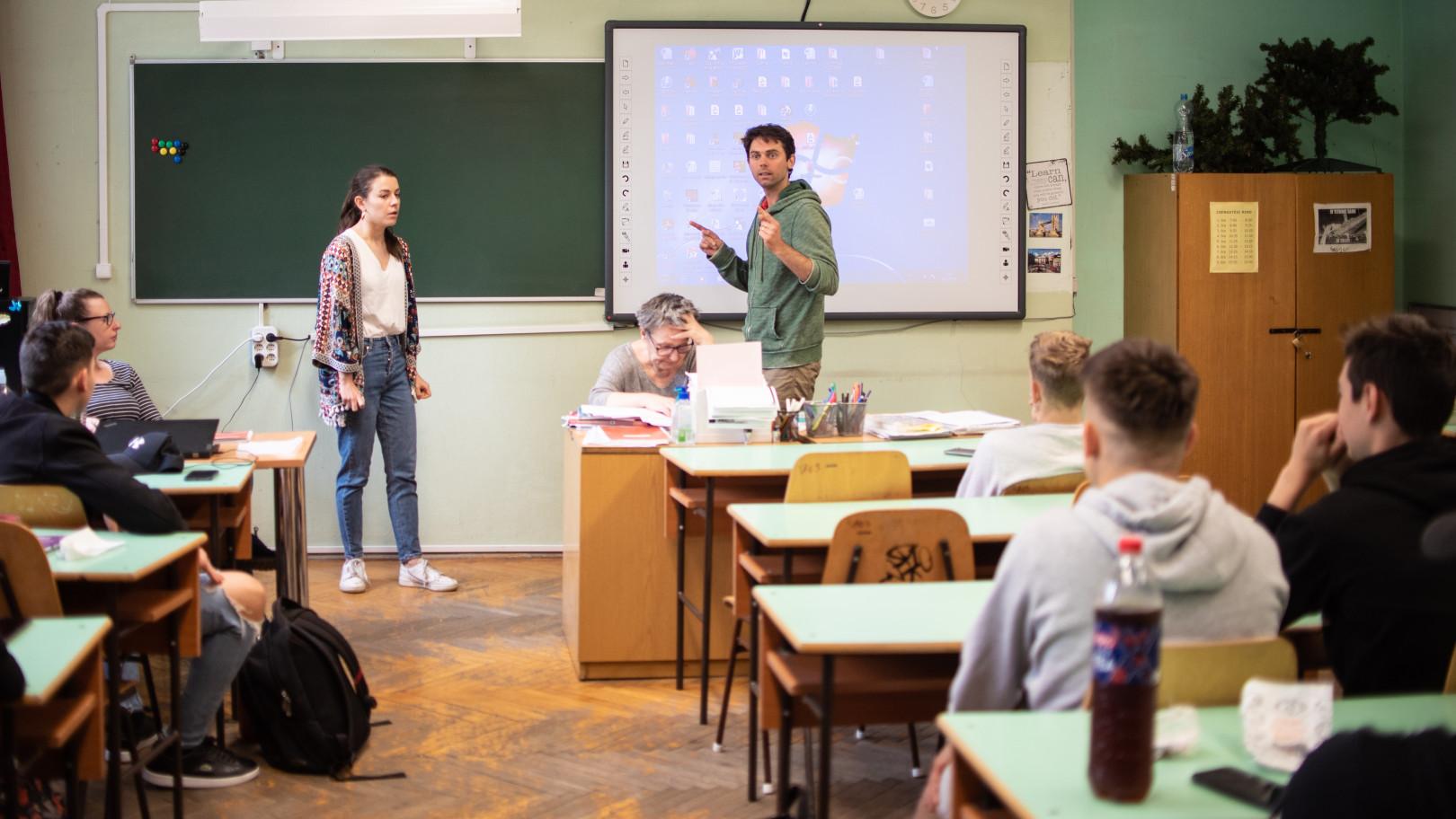 Diákok és felnőttek játszótere is lehet a színház: újdonságokat is kínál az évadban a Kooperáló színházpedagógiai alkotótér hír képe Diákok és felnőttek játszótere is lehet a színház: újdonságokat is kínál az évadban a Kooperáló színházpedagógiai alkotótér hír képe