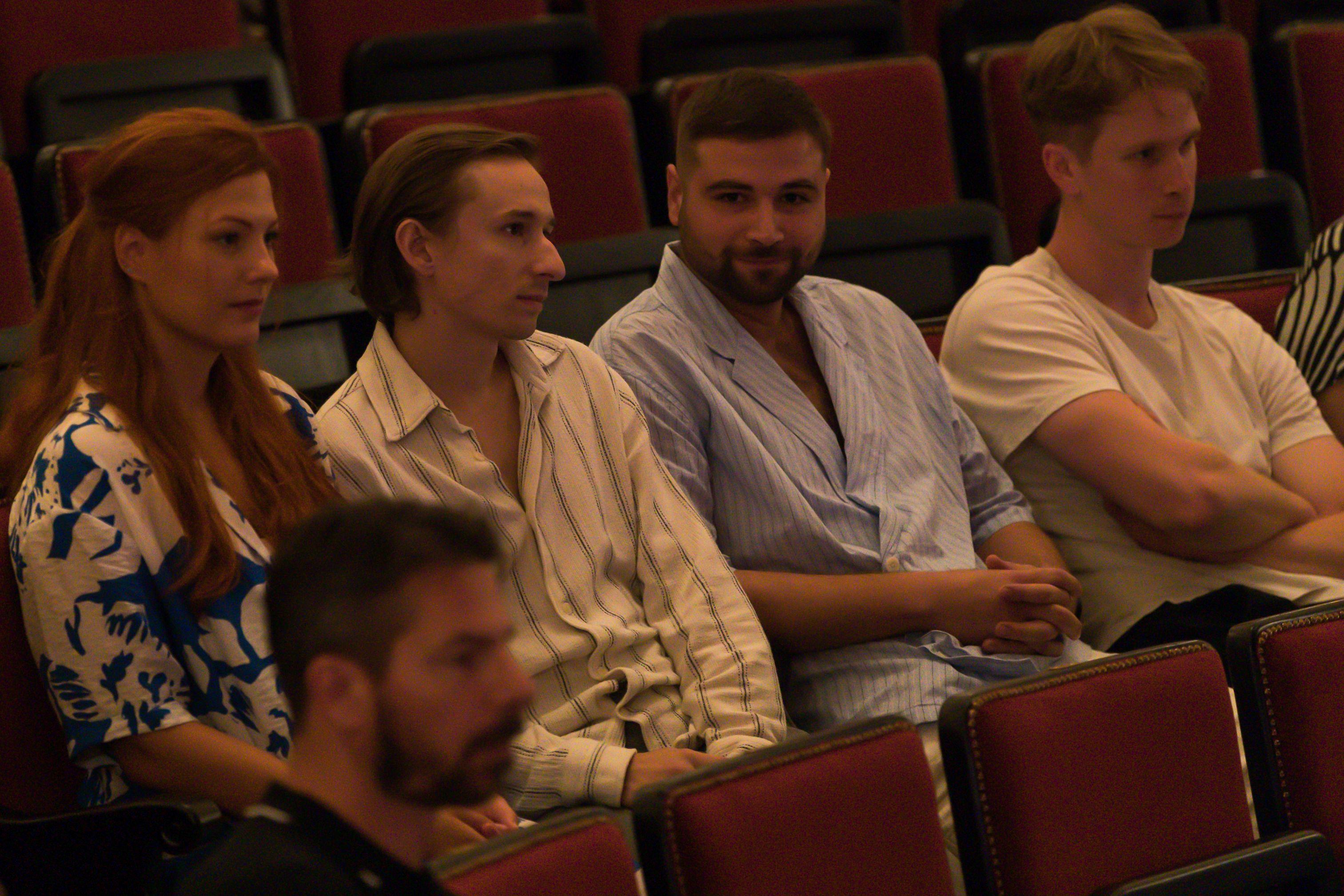 Évadnyitó és olvasópróba a Szegedi Nemzetiben 3 Évadnyitó és olvasópróba a Szegedi Nemzetiben 3