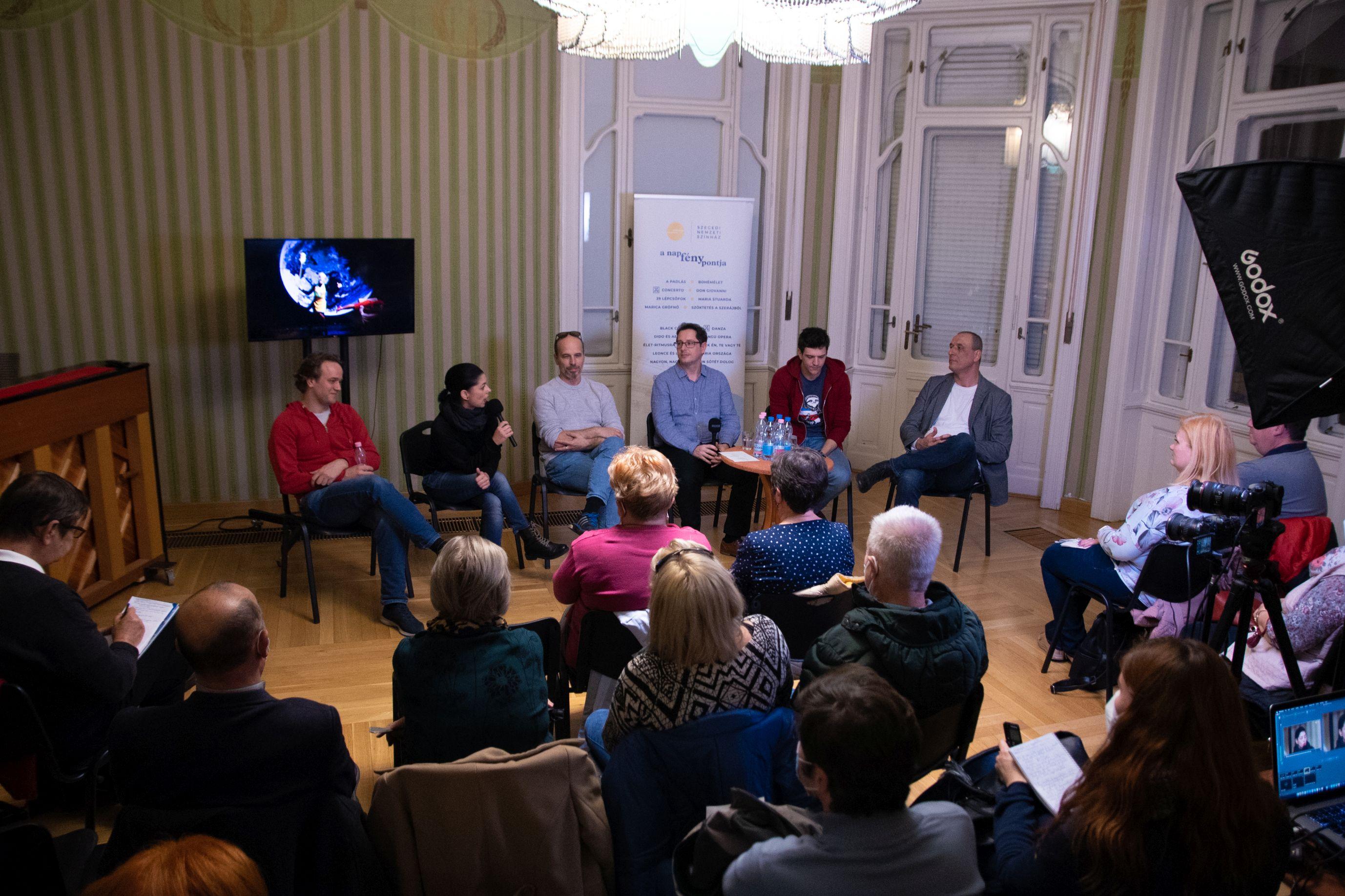 Fergeteges akcióvígjátéknak ígérkezik Hitchcock klasszikus filmjének színpadi változata: Horgas Ádám rendezésében jön a 39 lépcsőfok Szegeden hír képe Fergeteges akcióvígjátéknak ígérkezik Hitchcock klasszikus filmjének színpadi változata: Horgas Ádám rendezésében jön a 39 lépcsőfok Szegeden hír képe