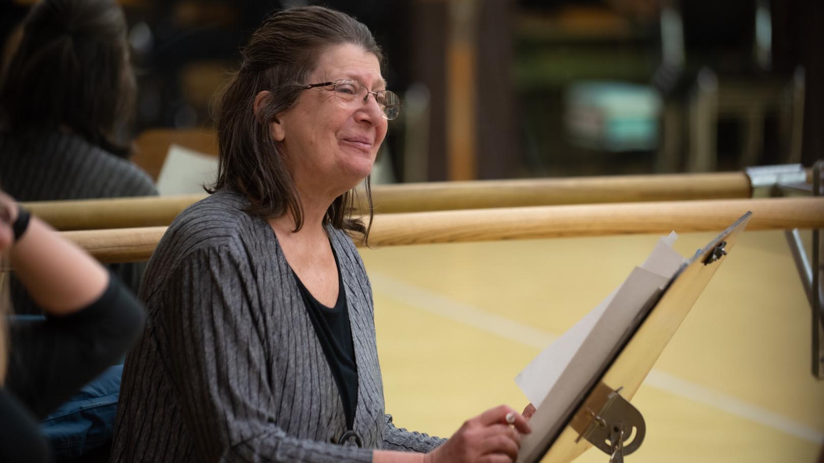 Helyzetjelentés a zsinórpadról: a legjobb súgó sem tudja megsúgni a lottószámokat hír képe Helyzetjelentés a zsinórpadról: a legjobb súgó sem tudja megsúgni a lottószámokat hír képe