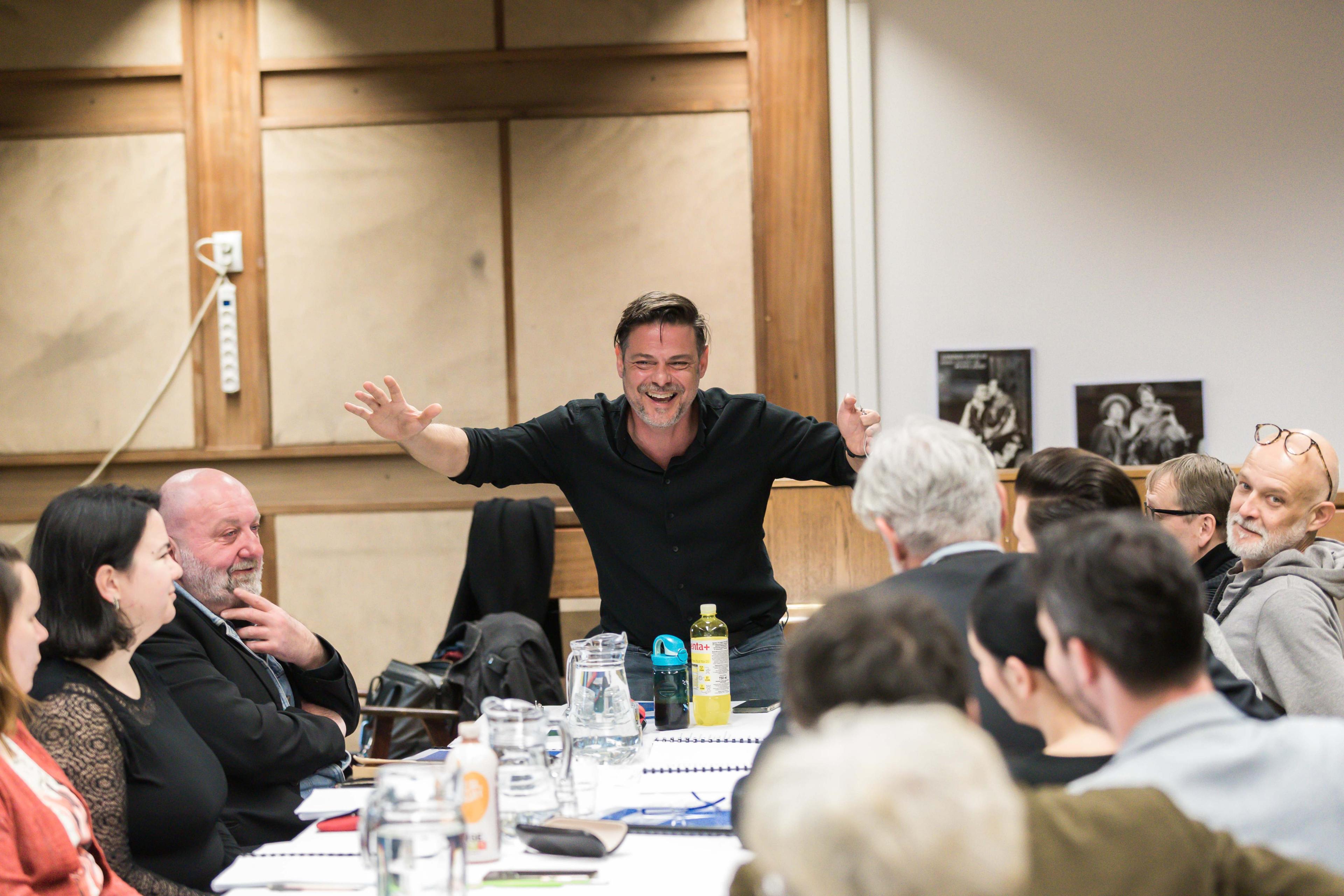 Rokonokkal zárja az évadot a Szegedi Nemzeti Színház hír képe Rokonokkal zárja az évadot a Szegedi Nemzeti Színház hír képe