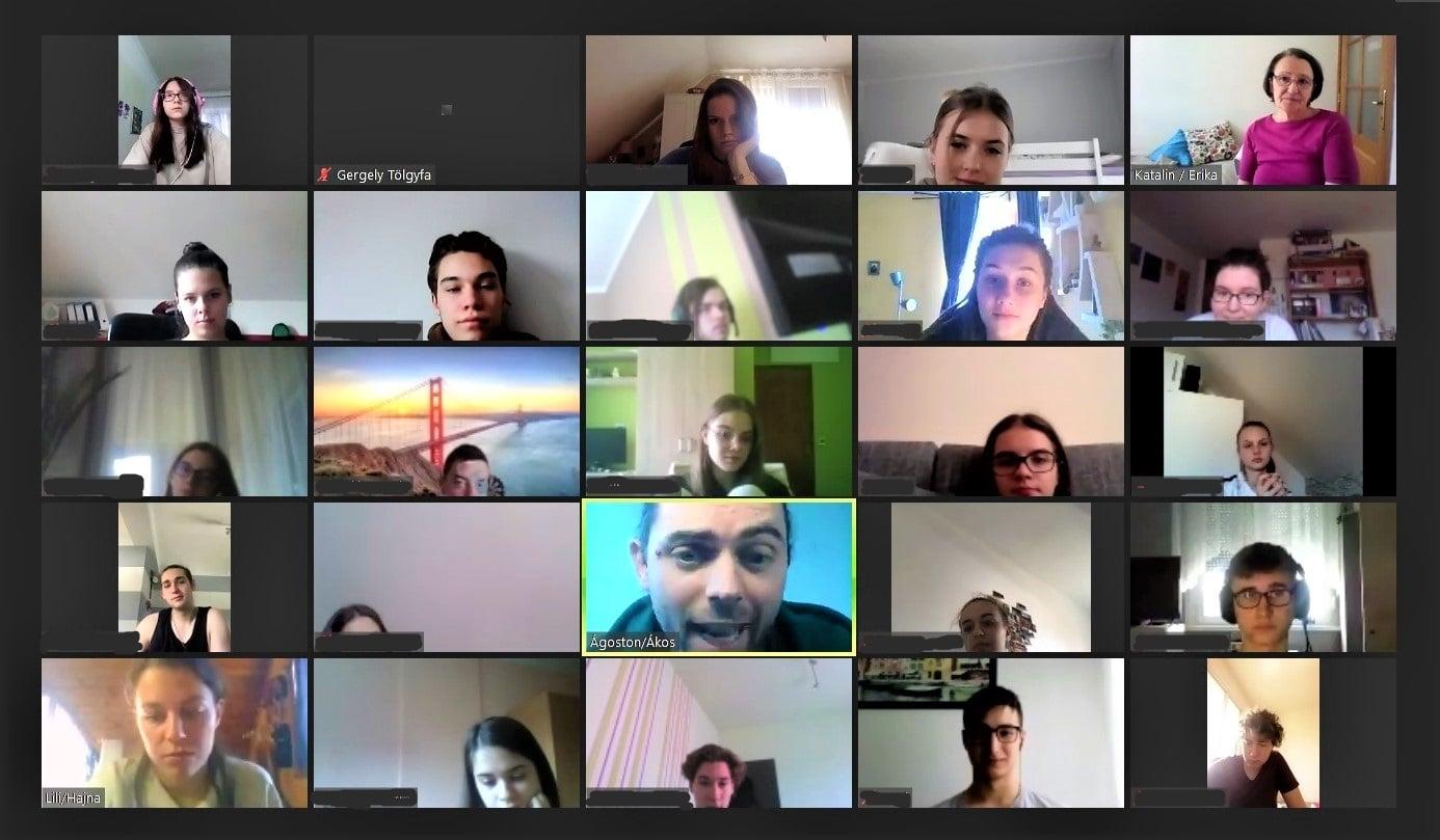 Töréspont - online tanóráról készült előadás a Szegedi Nemzetiben hír képe Töréspont - online tanóráról készült előadás a Szegedi Nemzetiben hír képe
