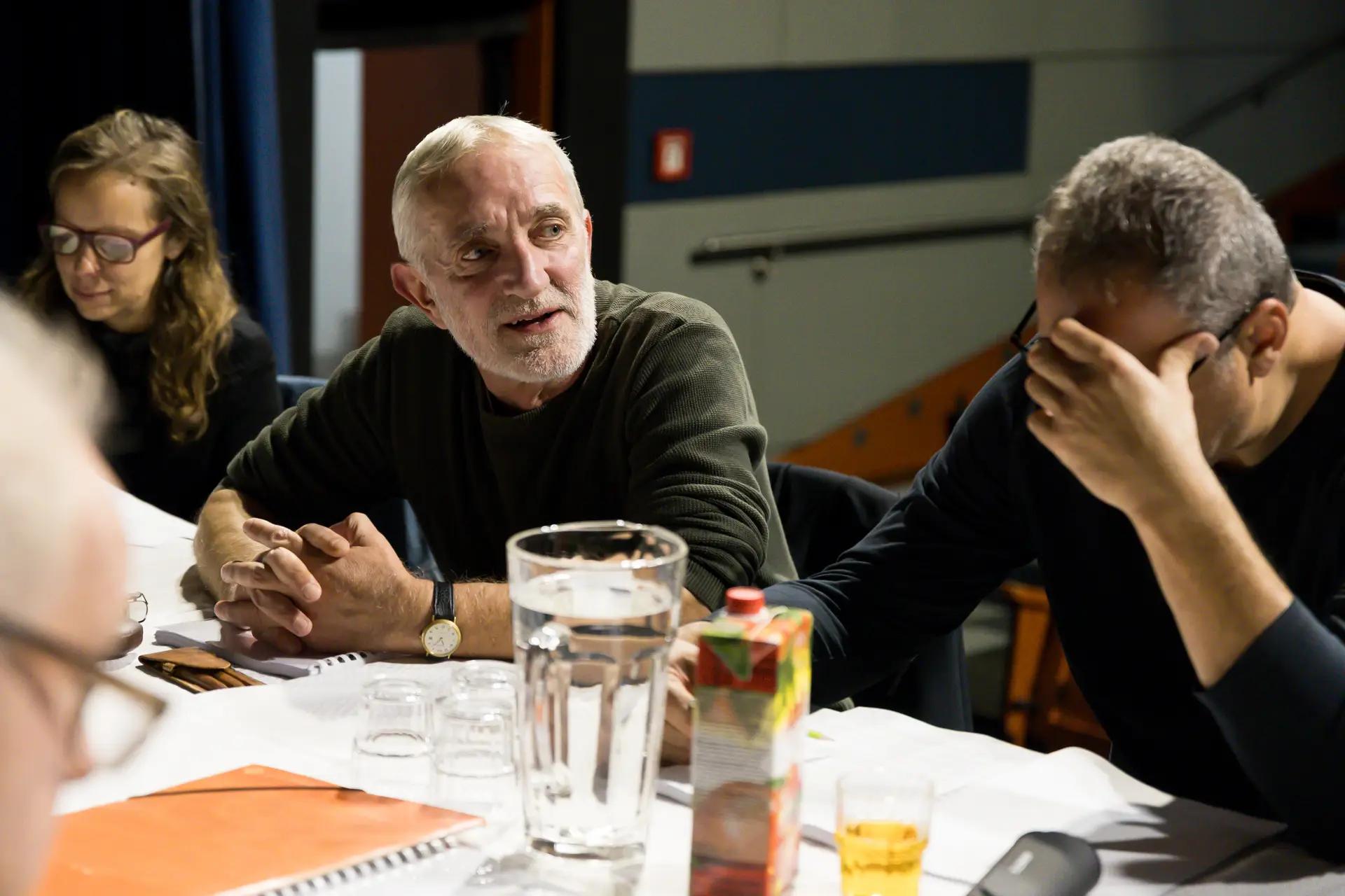 Orosz klasszikus komédia a Kisszínházban fotógaléria képe 4 Orosz klasszikus komédia a Kisszínházban fotógaléria képe 4