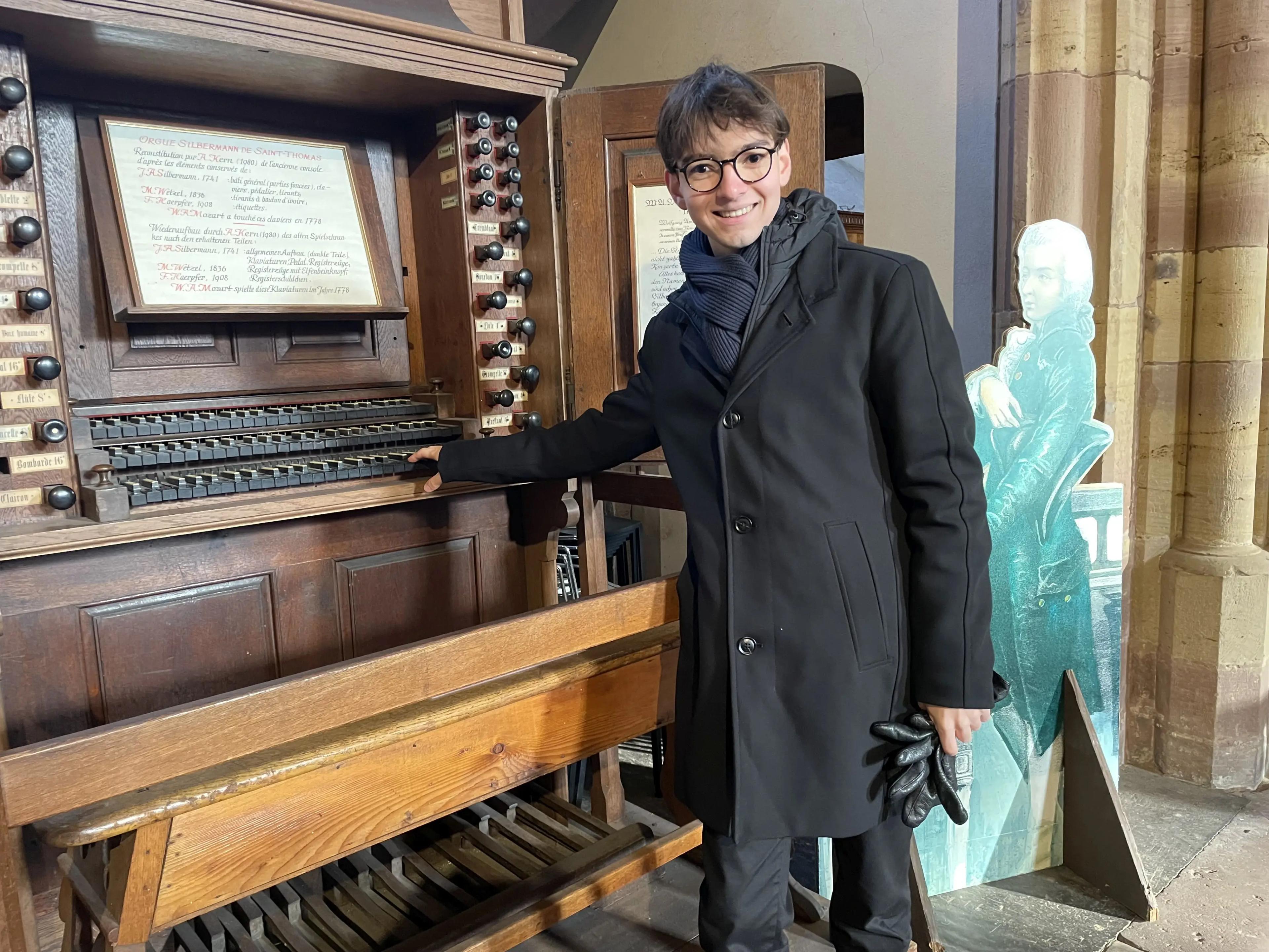 Boros Misi zongoraestje 2 Boros Misi zongoraestje 2