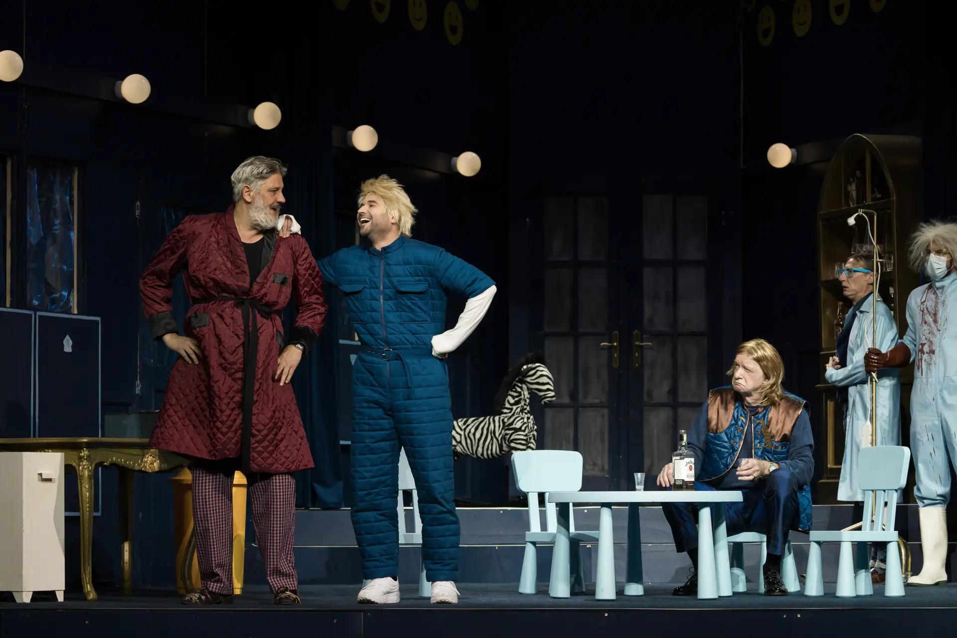 A revizor 4 A revizor 4