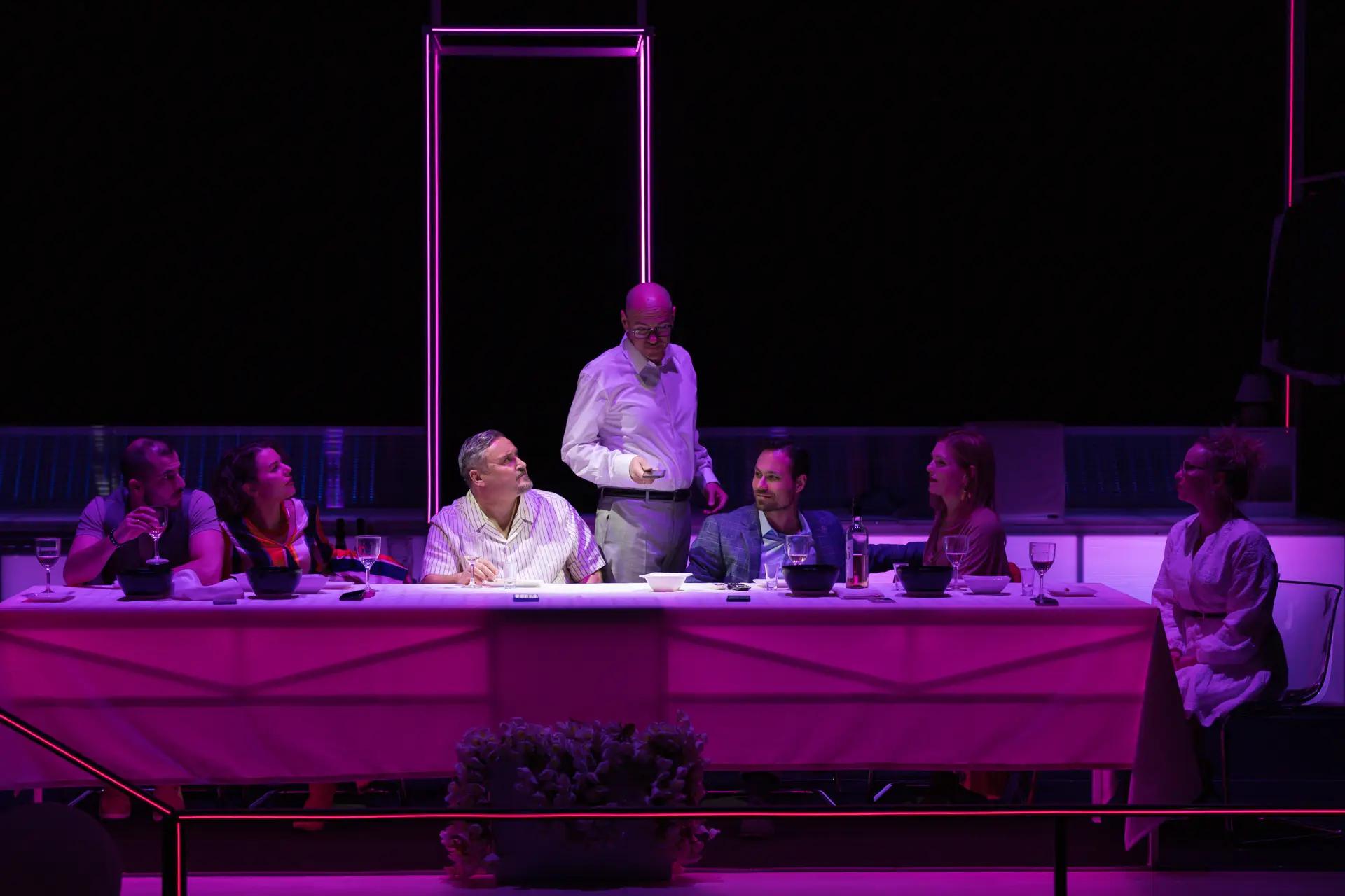 Teljesen idegenek 4 Teljesen idegenek 4