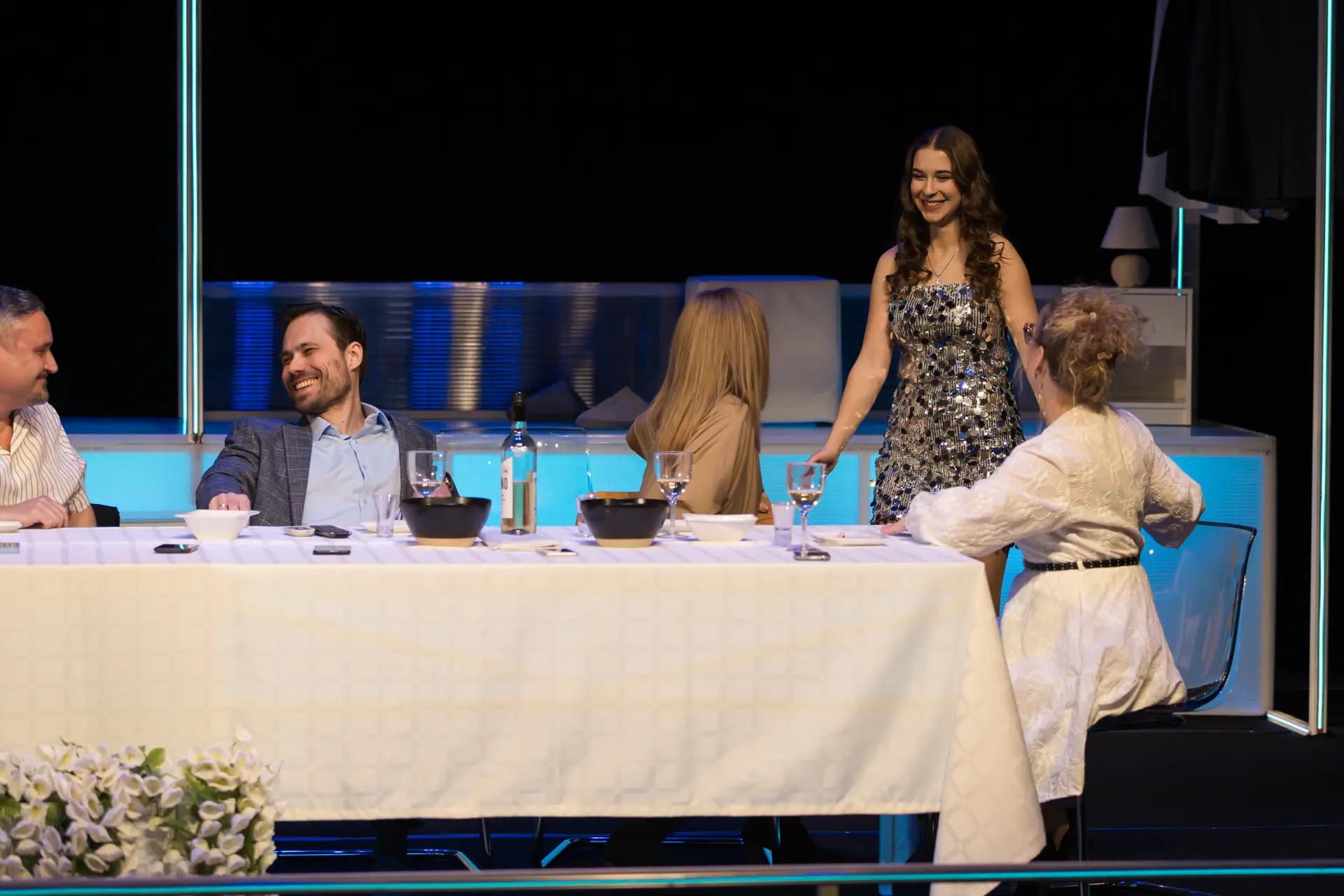 Teljesen idegenek fotógaléria képe 4 Teljesen idegenek fotógaléria képe 4