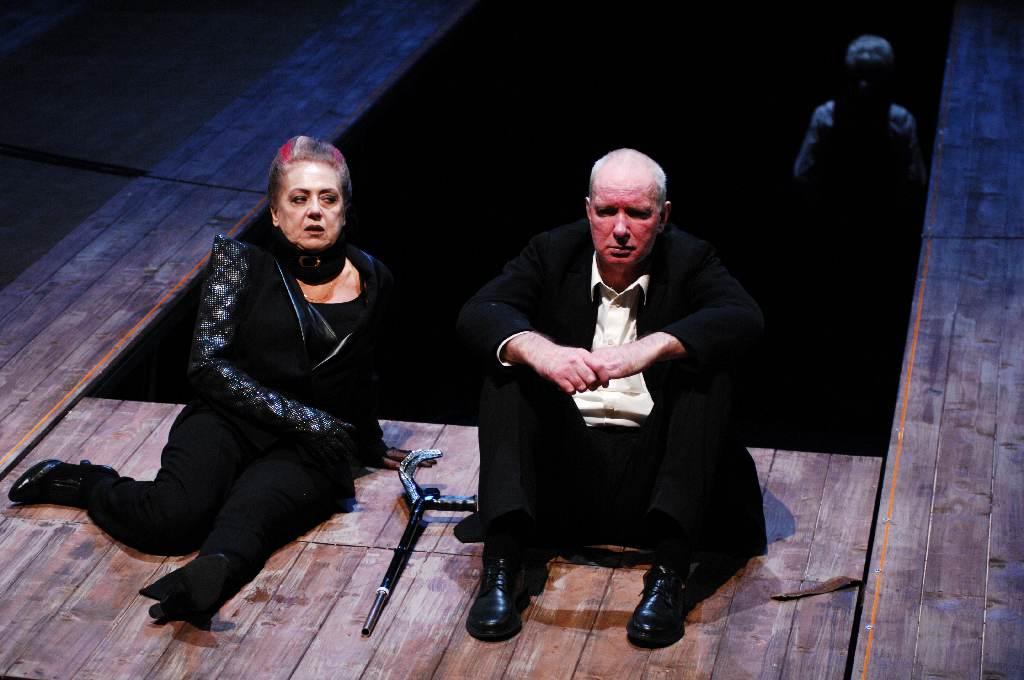 Az öreg hölgy látogatása 1 Az öreg hölgy látogatása 1