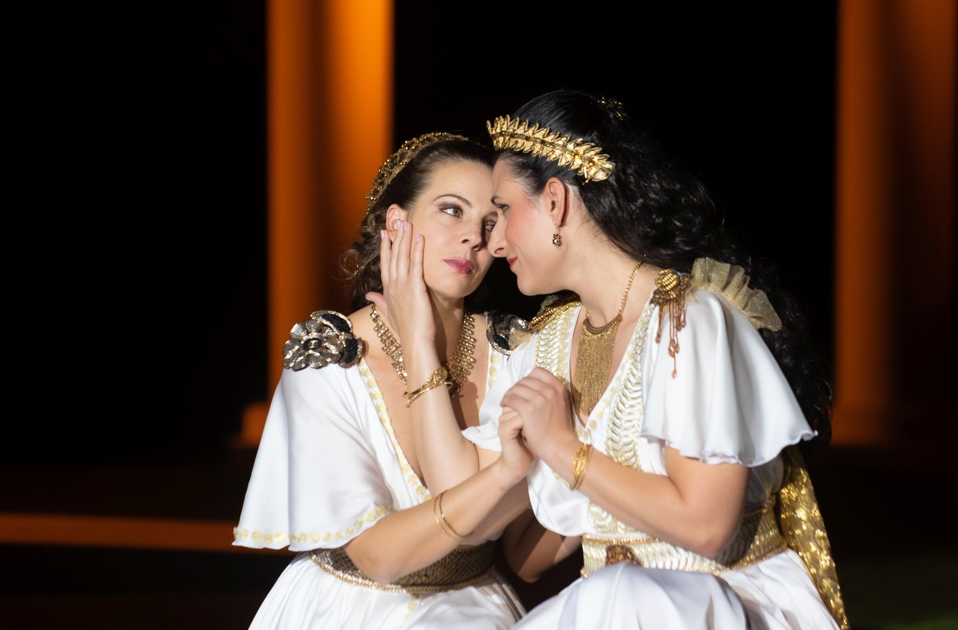 Dido és Aeneas 4 Dido és Aeneas 4