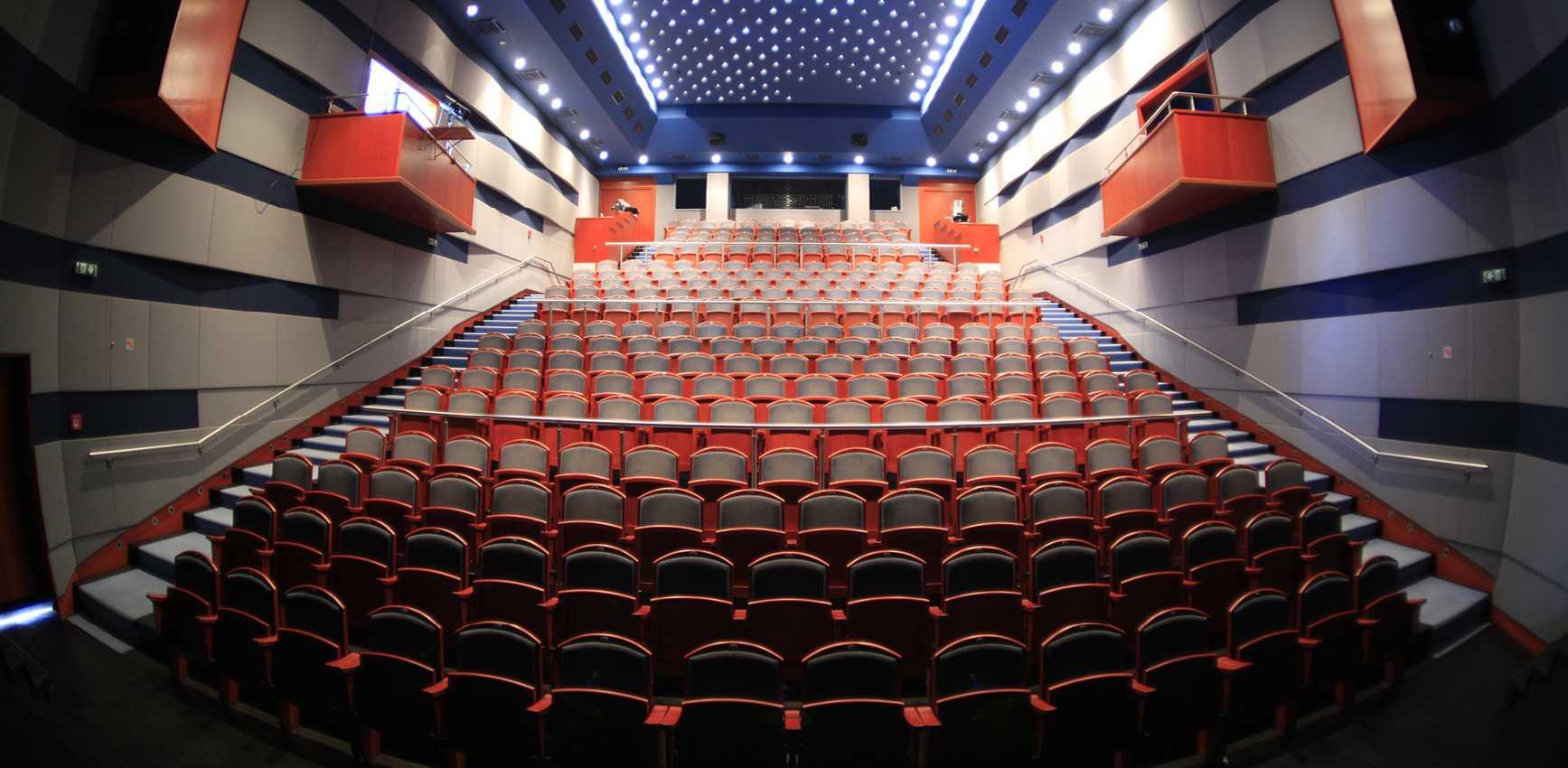 Emlékezések az opera és a balett világából