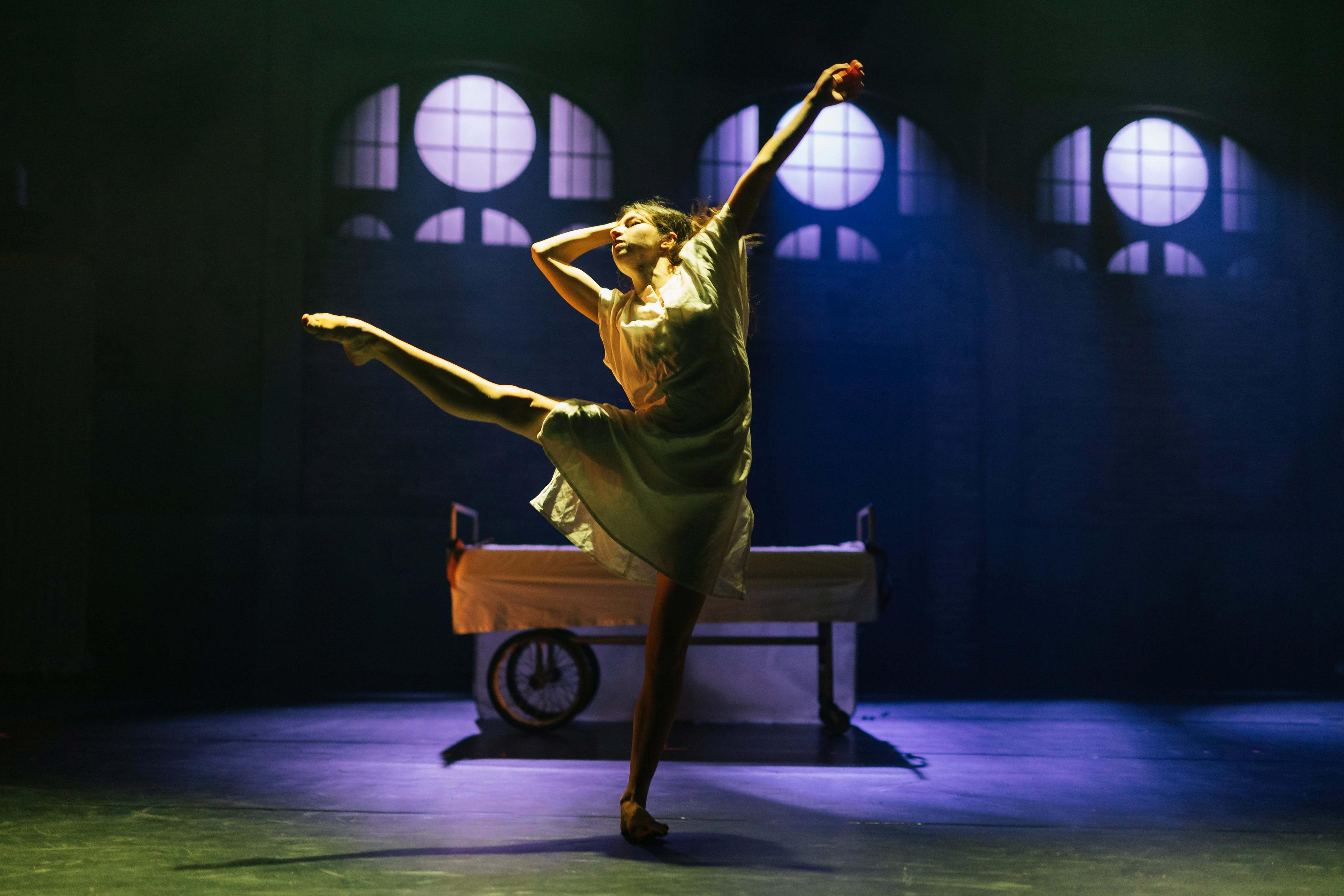 Fekete hattyú 1 Fekete hattyú 1