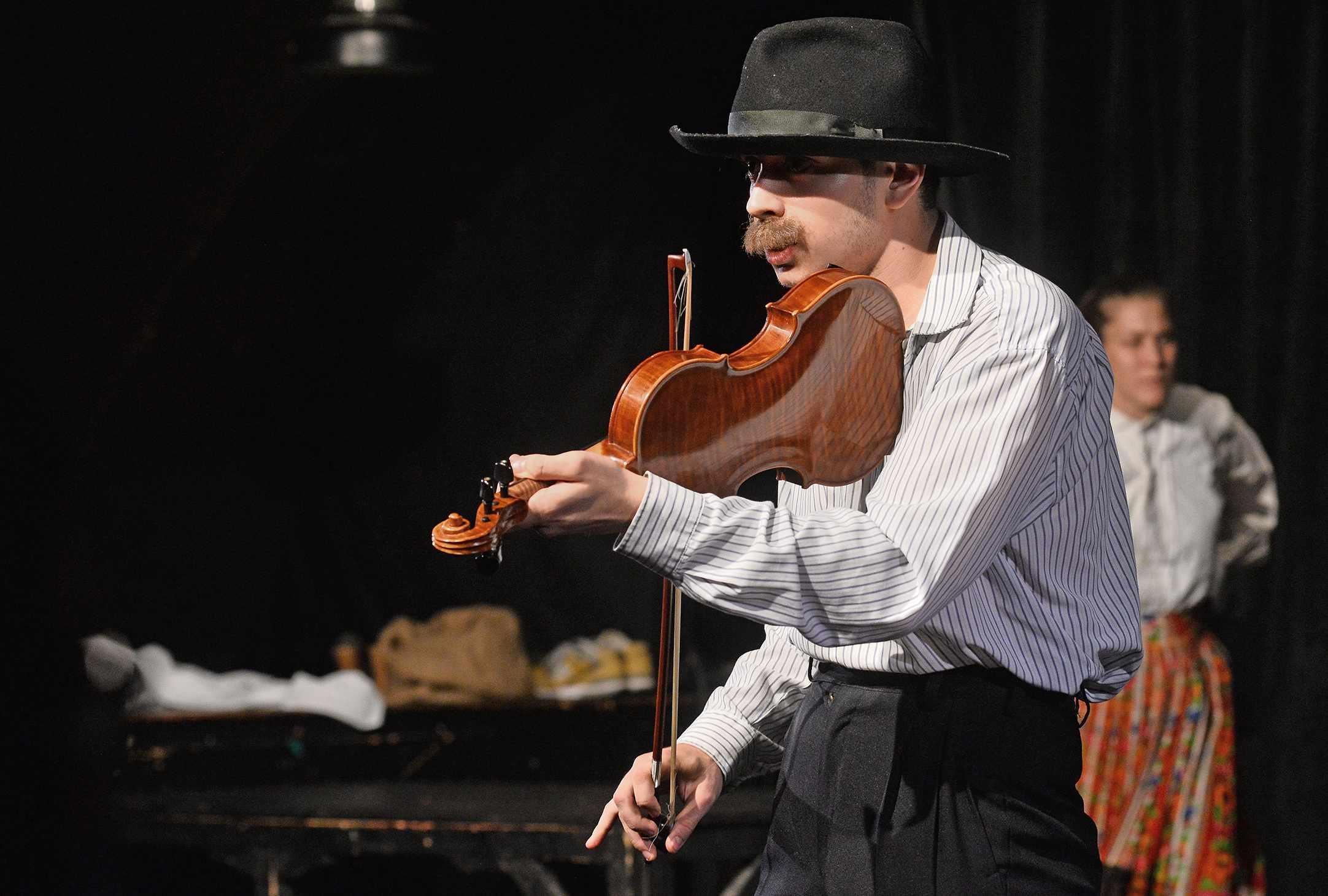 Ha átléped a küszöbünk fotógaléria képe 4 Ha átléped a küszöbünk fotógaléria képe 4