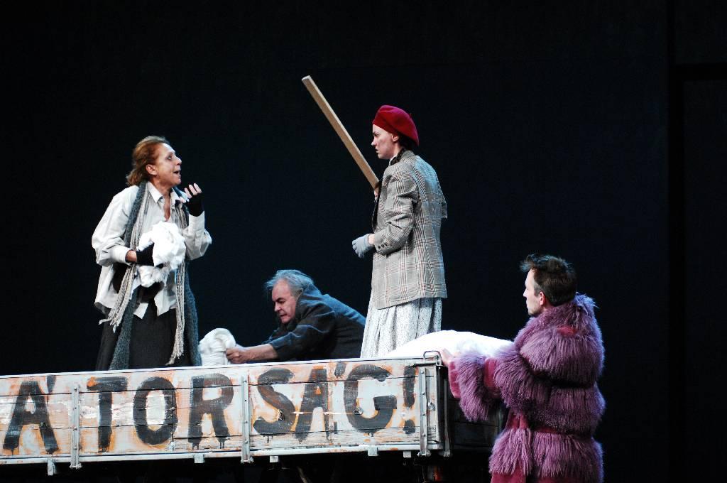 Kurázsi mama és gyermekei 1 Kurázsi mama és gyermekei 1