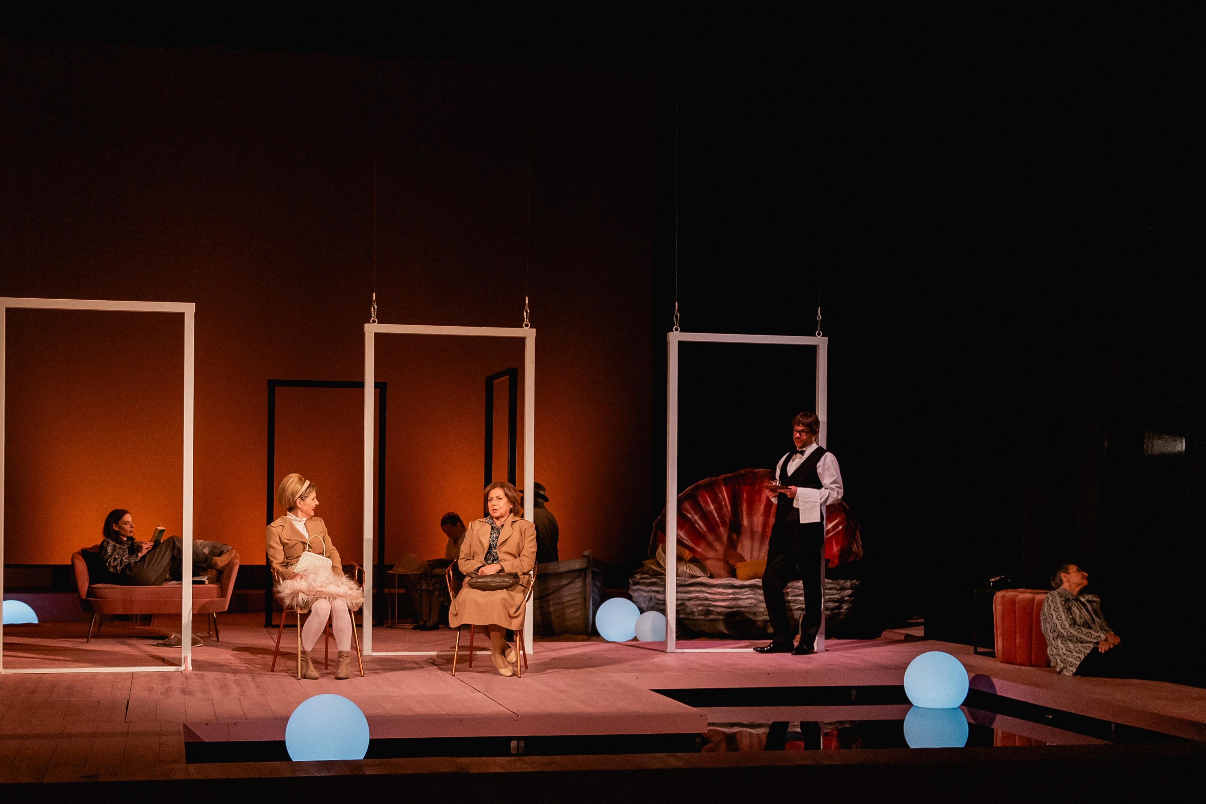 Macskajáték fotógaléria képe 4 Macskajáték fotógaléria képe 4