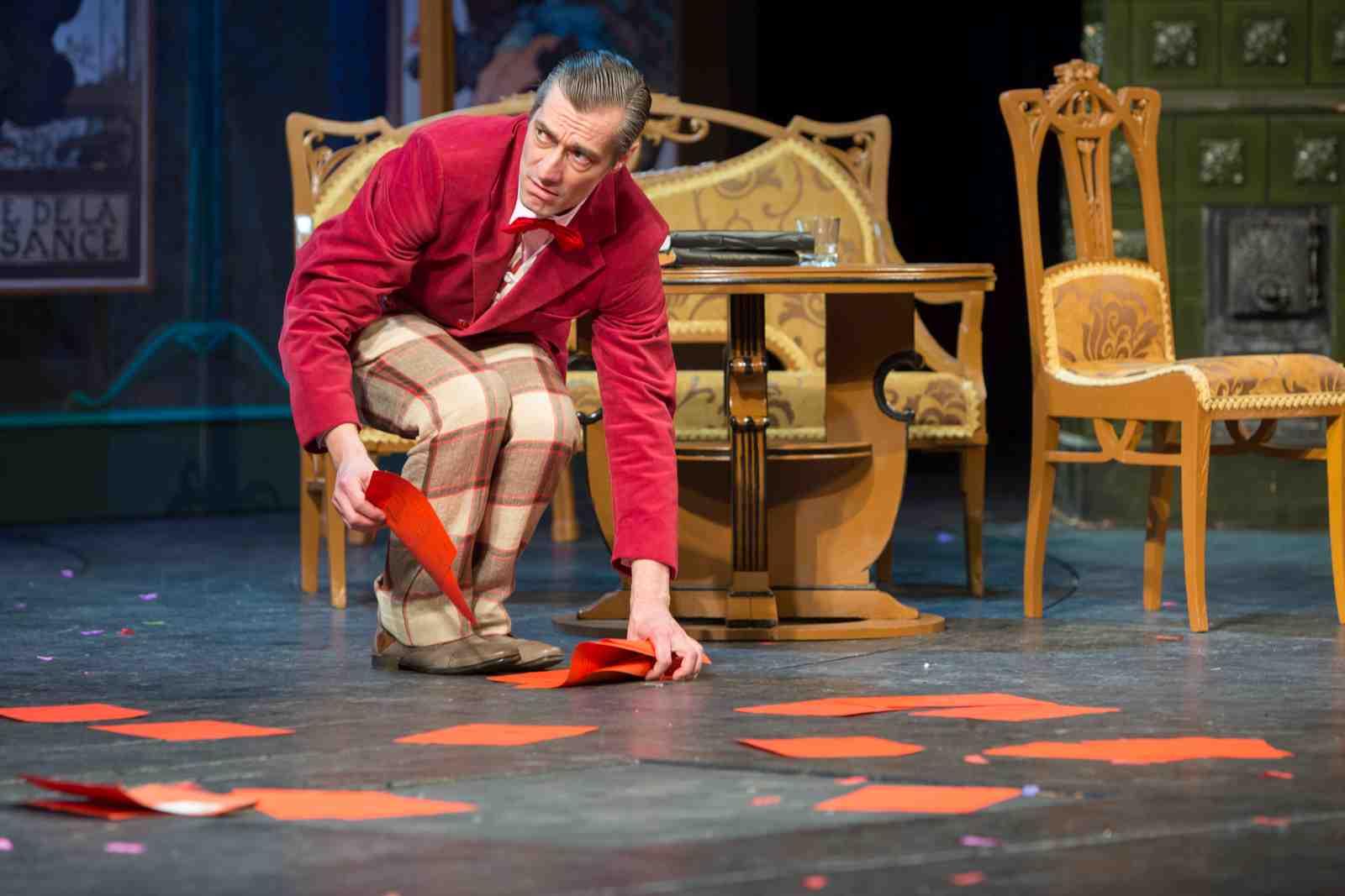 Színház / Az Ibolya 2 Színház / Az Ibolya 2