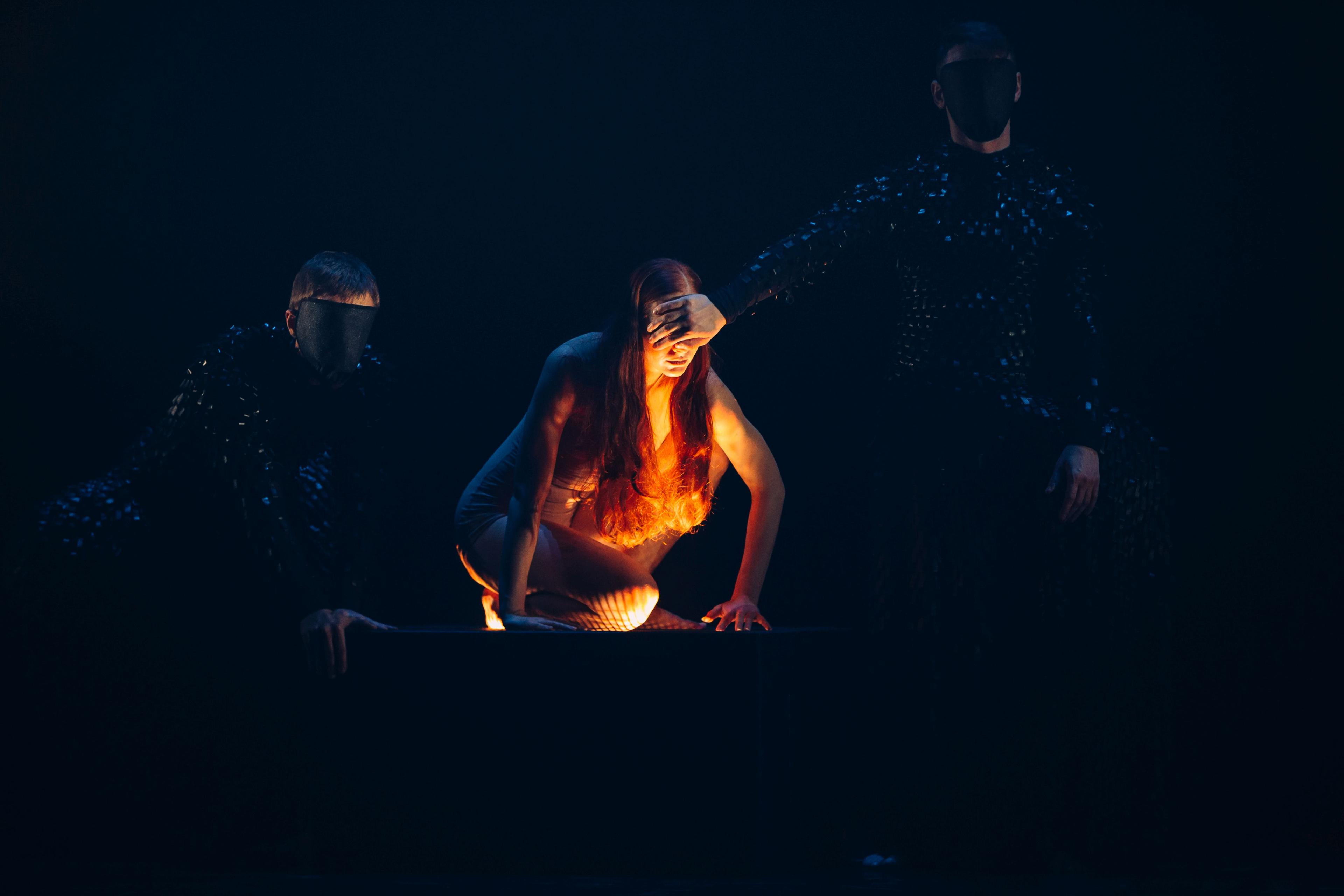 The Black Paintings / Blue fotógaléria képe 4 The Black Paintings / Blue fotógaléria képe 4